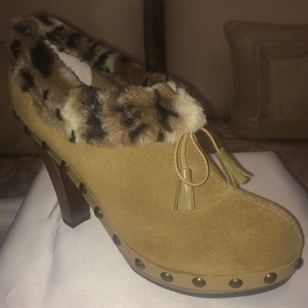 Colin Stuart Tan/Faux Fur Trimmed Ankle Boots